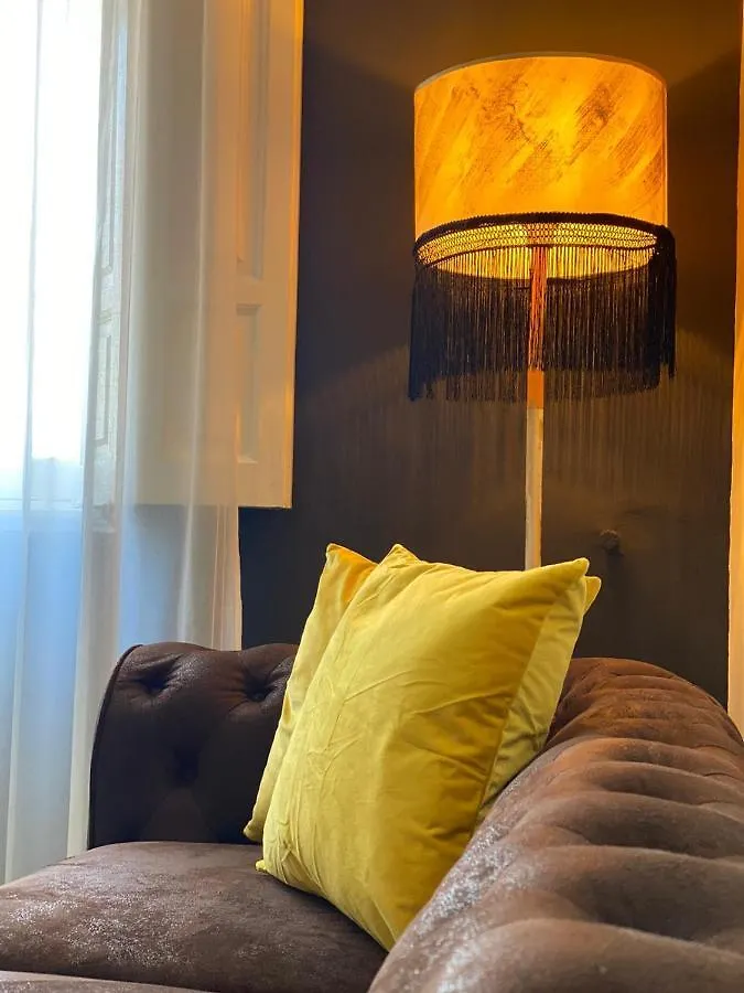 Apartamentos Paseo Colon Seville Spain
